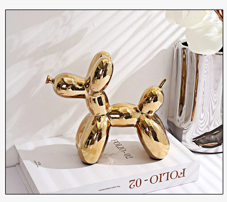 "Balloon Dog" Sculpture