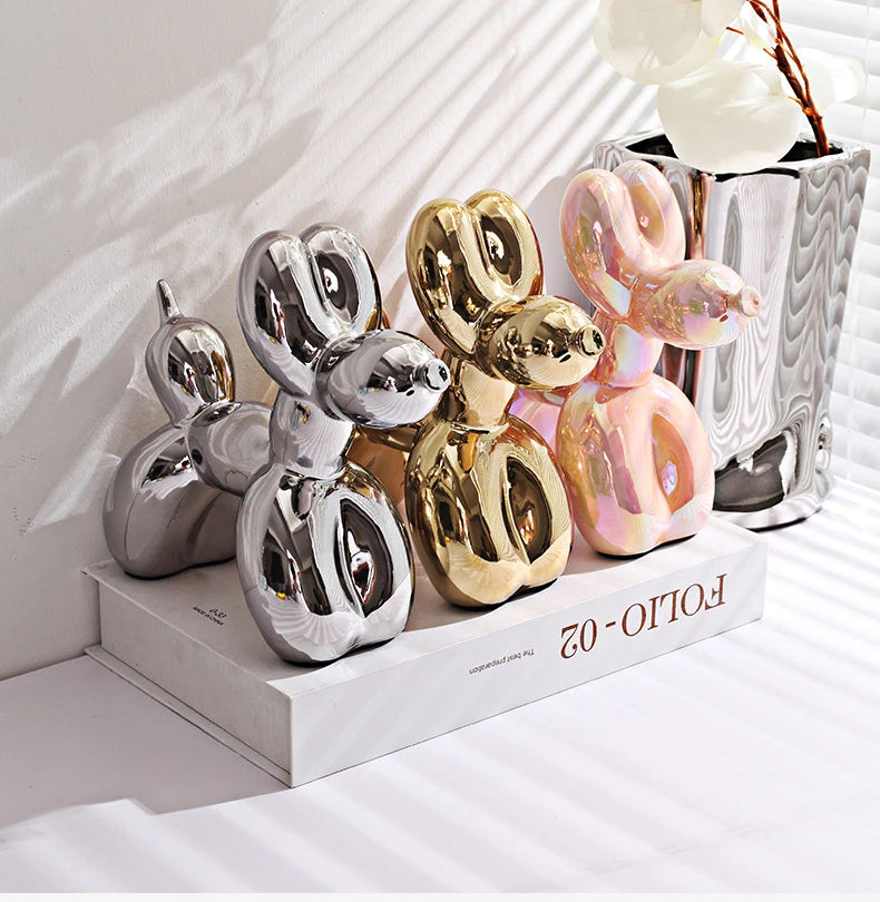 "Balloon Dog" Sculpture