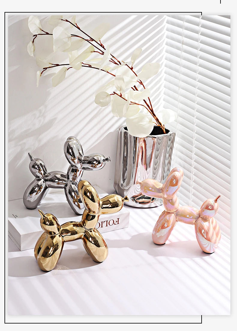 "Balloon Dog" Sculpture